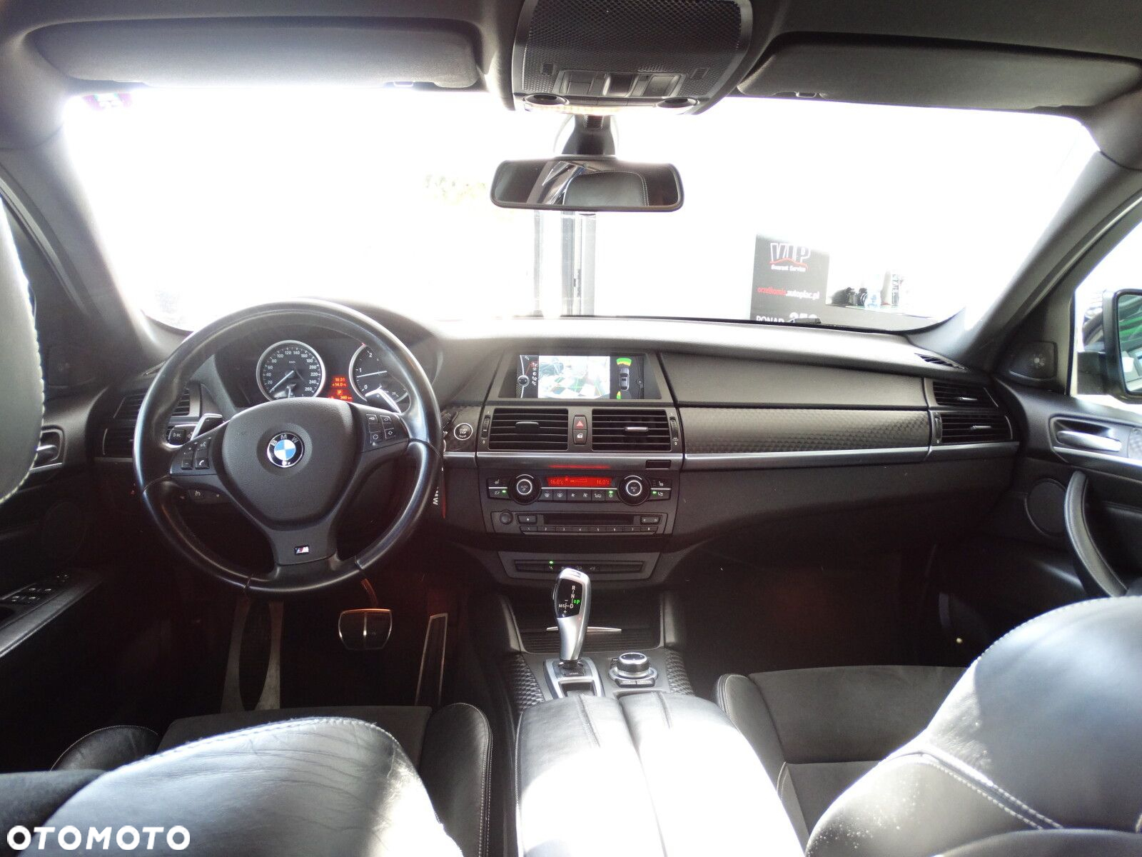 BMW X6 - 35