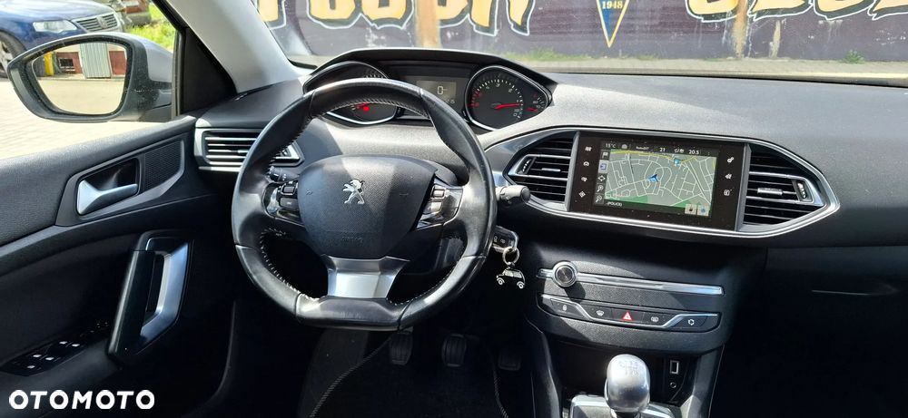 Peugeot 308 1.6 BlueHDi Active S&S - 11