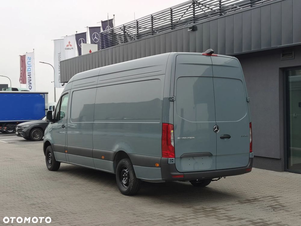 Mercedes-Benz Sprinter - 6