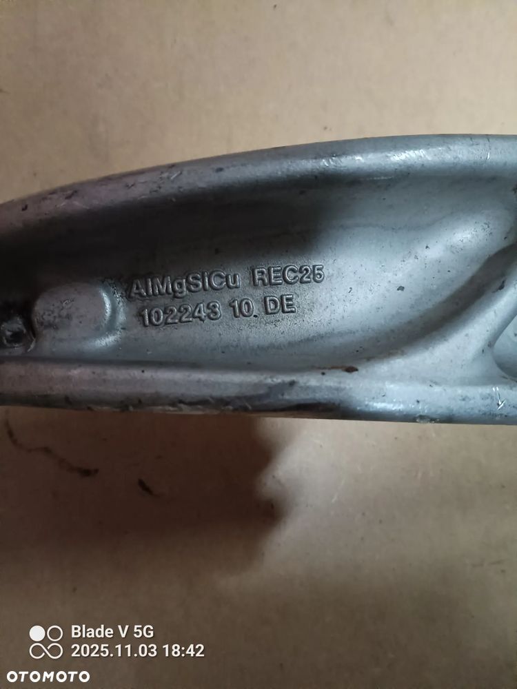 Wahacz prawy BMW seria G60 G61 - 4