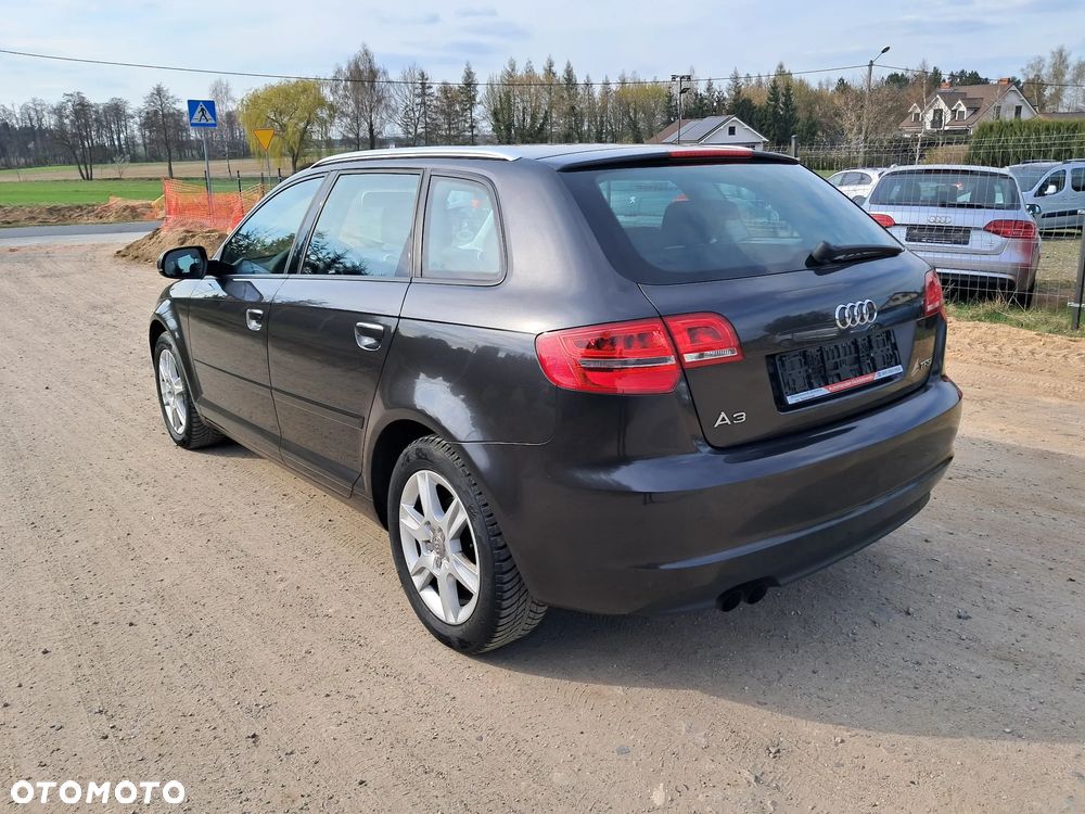 Audi A3 Sportback 1.4 TFSI S line Sportpaket - 6