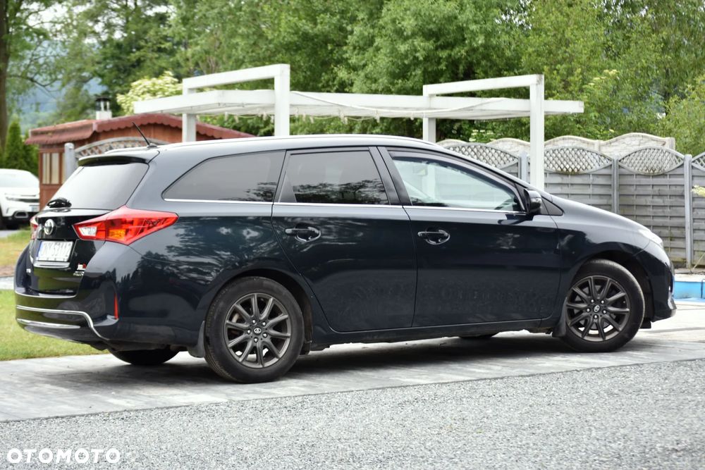 Toyota Auris 2.0 D-4D START Edition - 20