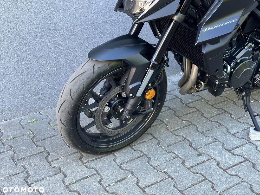 Honda Hornet - 23