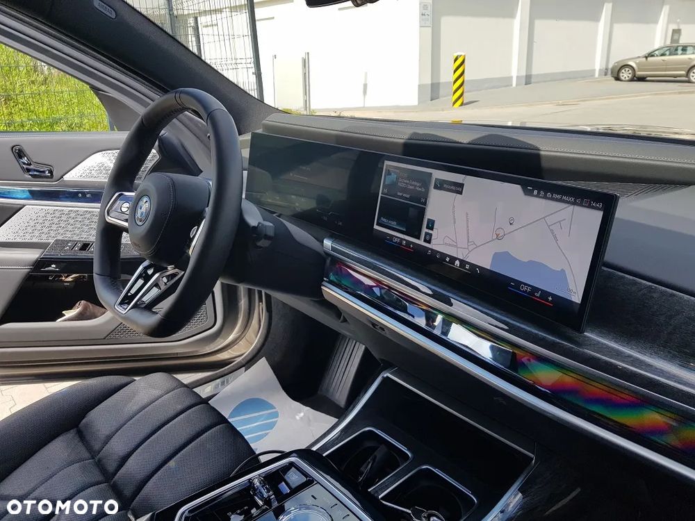 BMW i7 105.7kWh xDrive60 M Sport - 21