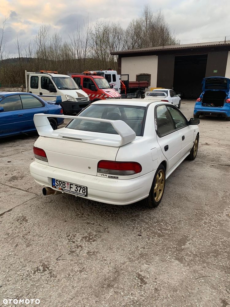 Subaru Impreza 2.0 GT - 4