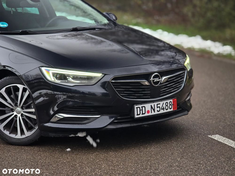 Opel Insignia 2.0 T 4x4 Exclusive S&S - 29