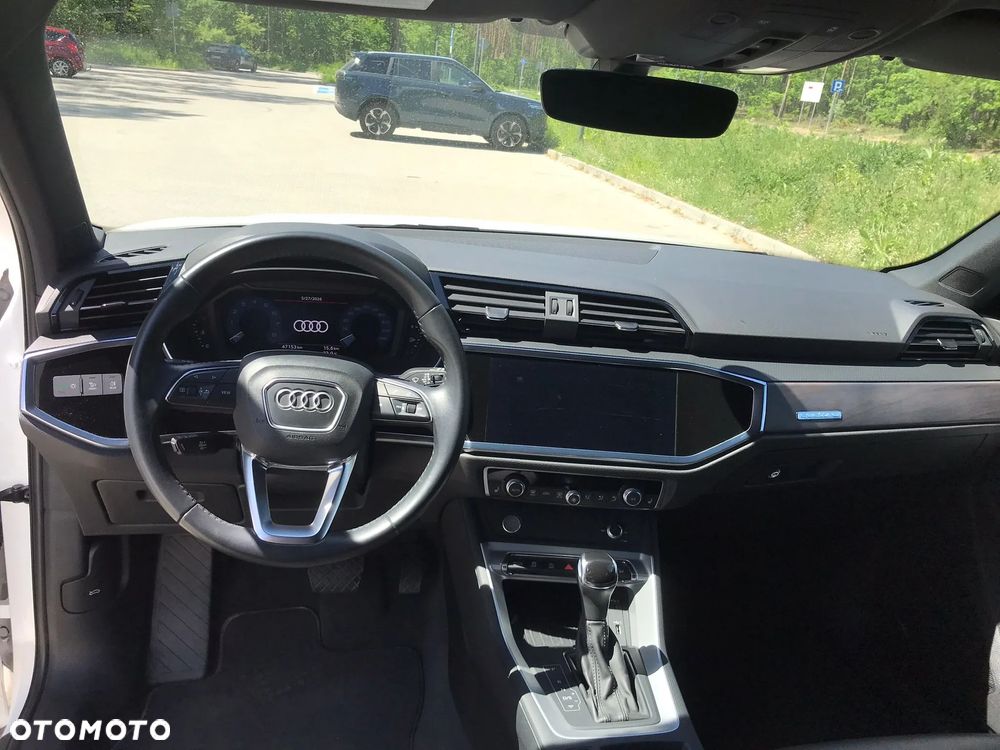 Audi Q3 - 10