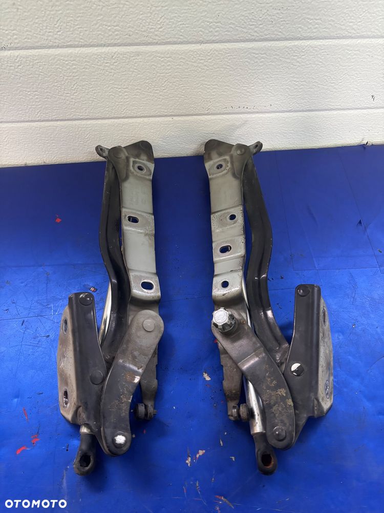 AUDI A8 D3 ZAWIASY KLAPY BAGAŻNIKA 4E0827300 - 2