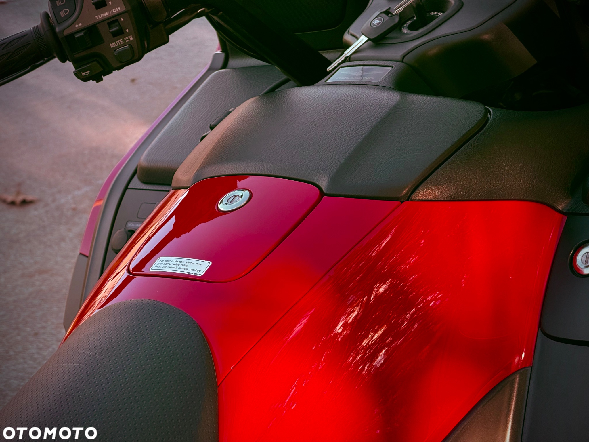 Honda GL - 11