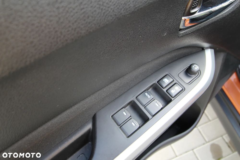 Suzuki Vitara 1.6 DDiS (4x4) Allgrip Comfort+ - 20