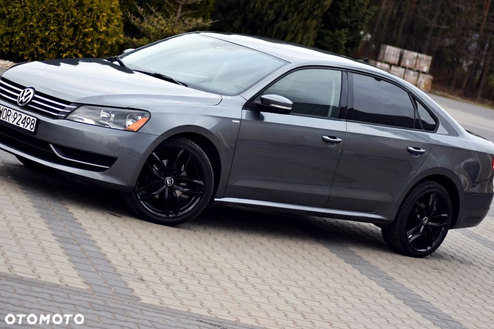Volkswagen Passat - 19