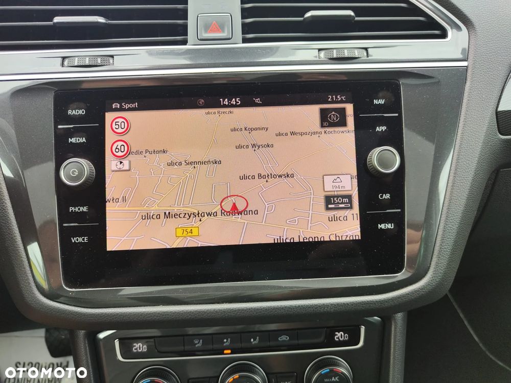 Volkswagen Tiguan 2.0 TDI SCR 4Motion (BlueMotion Techn.) DSG Highline - 11