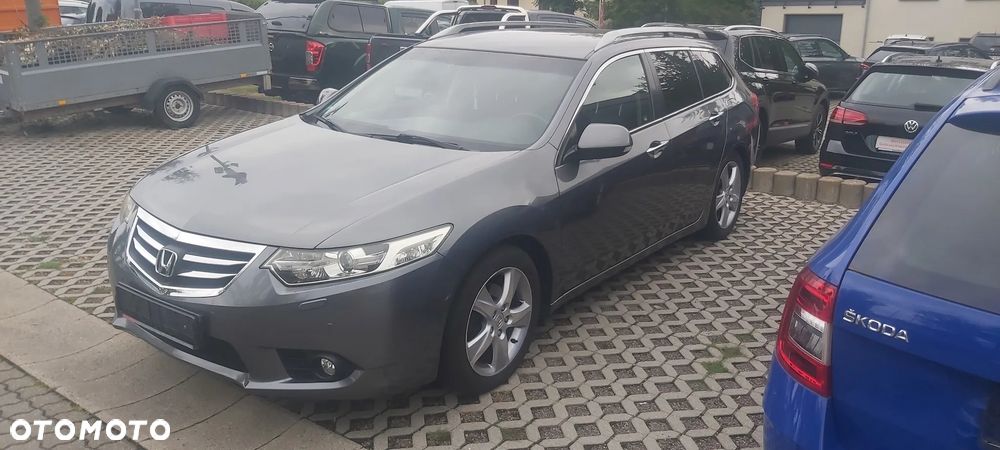 Honda Accord 2.0 Lifestyle - 28
