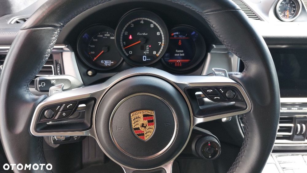 Porsche Macan - 14