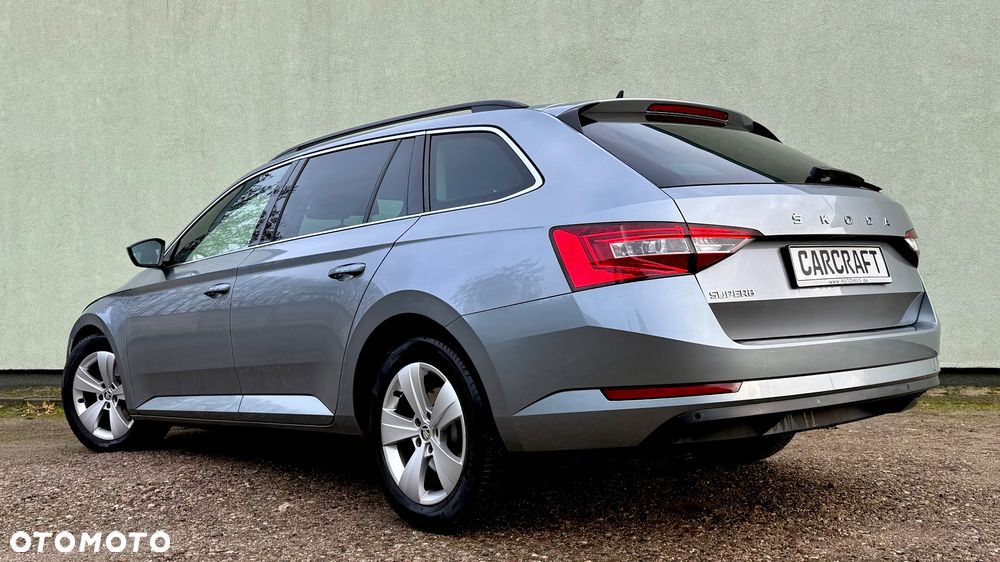 Skoda Superb 2.0 TDI DSG Premium Edition - 13
