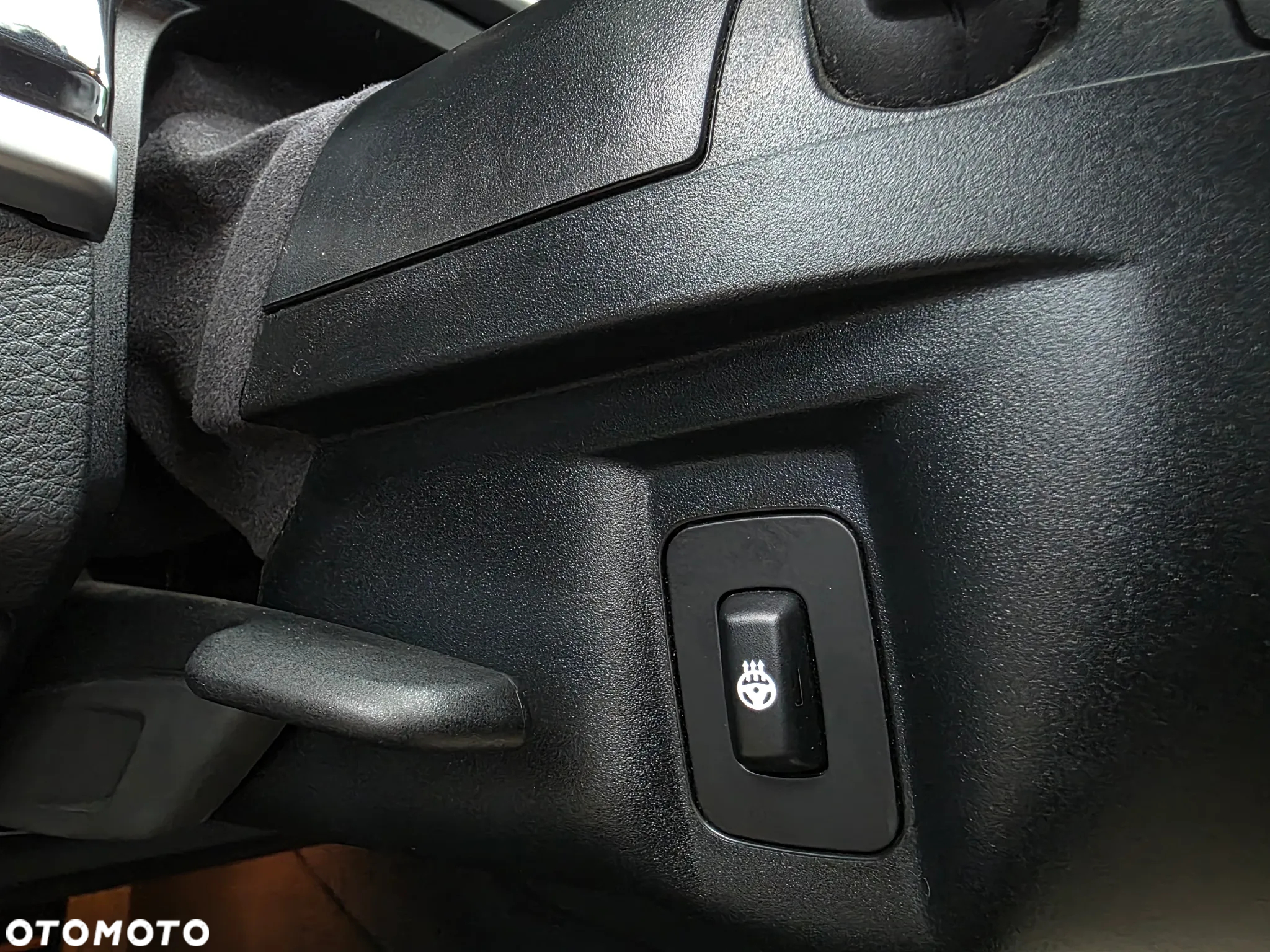 BMW Seria 5 535i Touring - 24