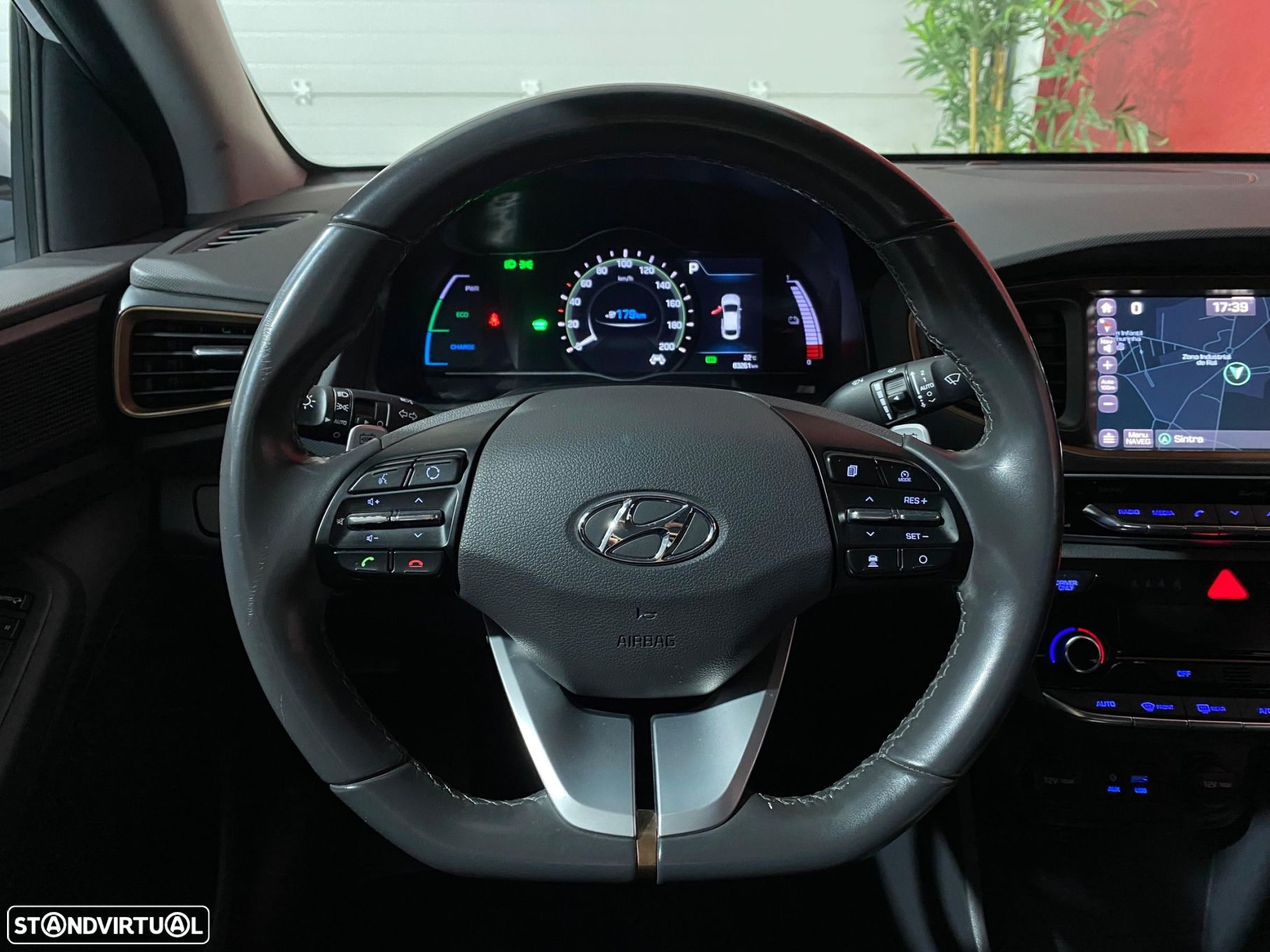 Hyundai Ioniq EV 28kWh Eletric Tech - 48