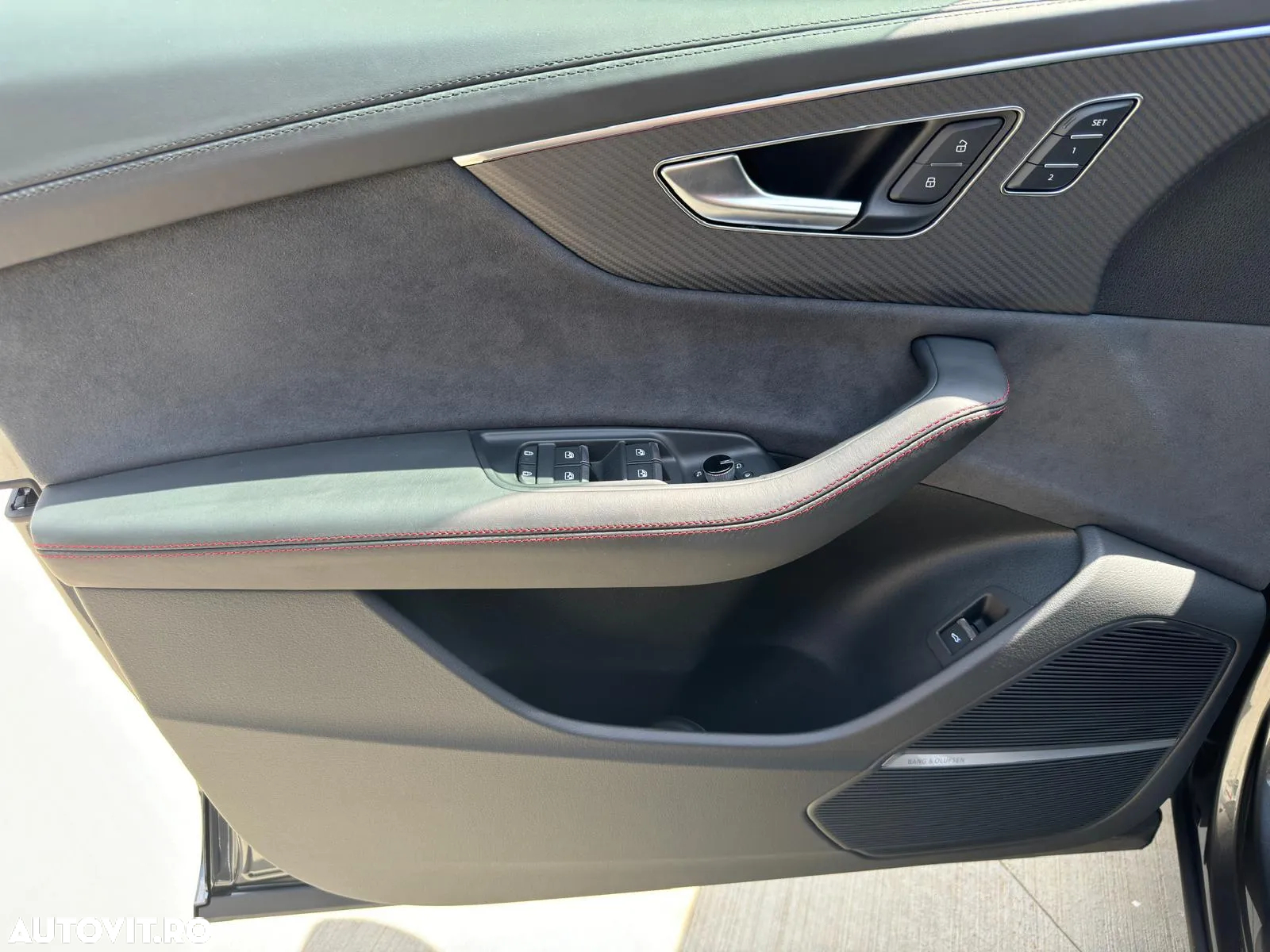 Audi SQ8 4.0 TFSI quattro Tiptronic - 28