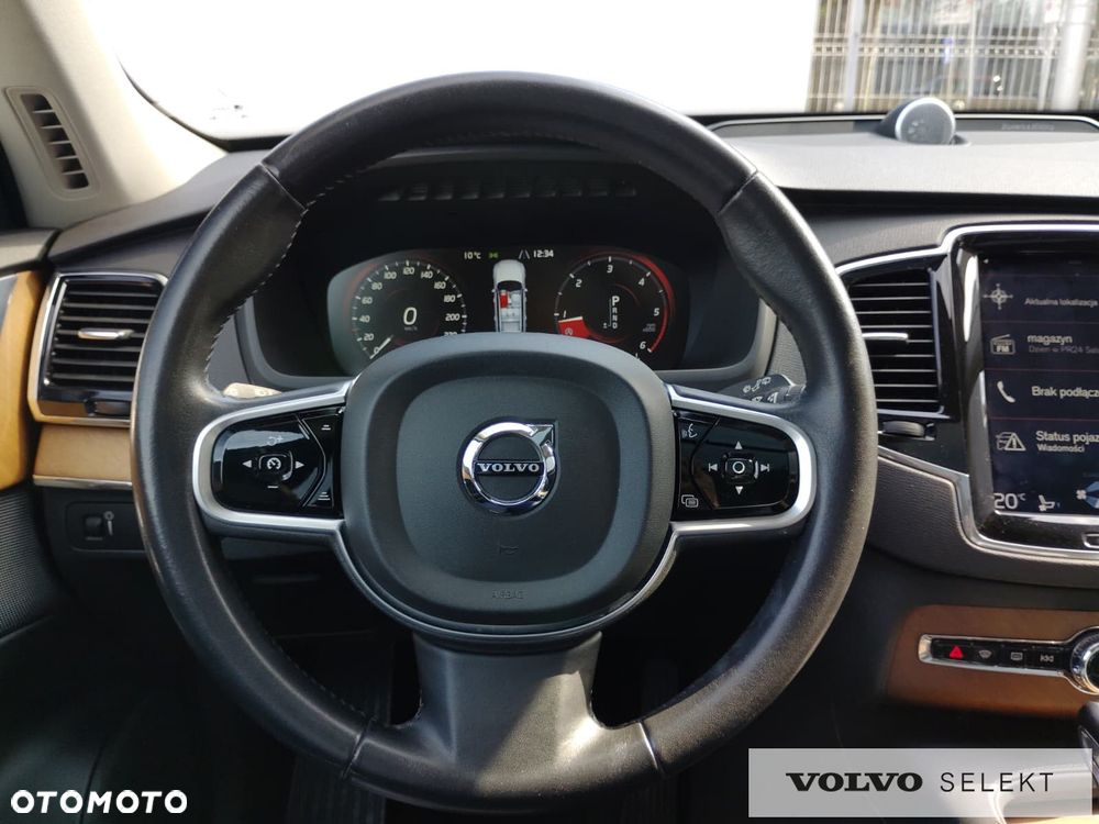 Volvo XC 90 - 18