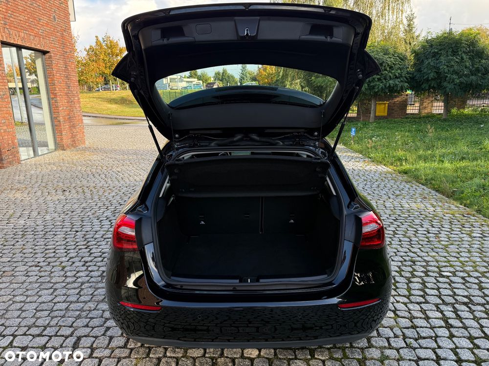 Mercedes-Benz Klasa A 180 d 8G-DCT Progressive - 25