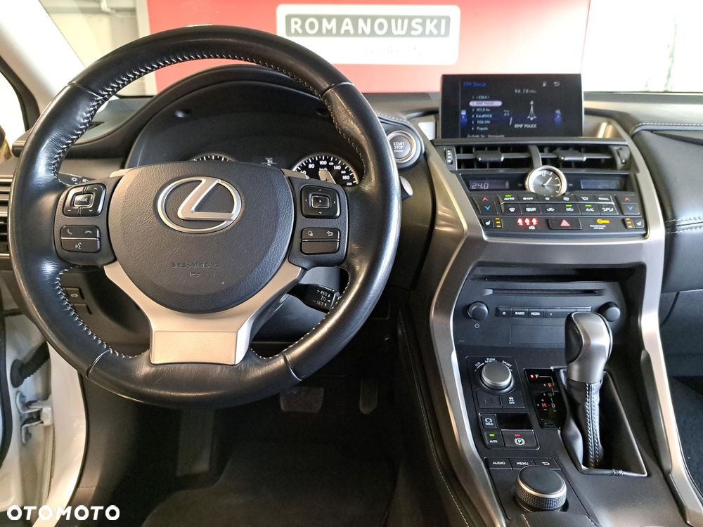 Lexus NX 200t Comfort AWD - 14
