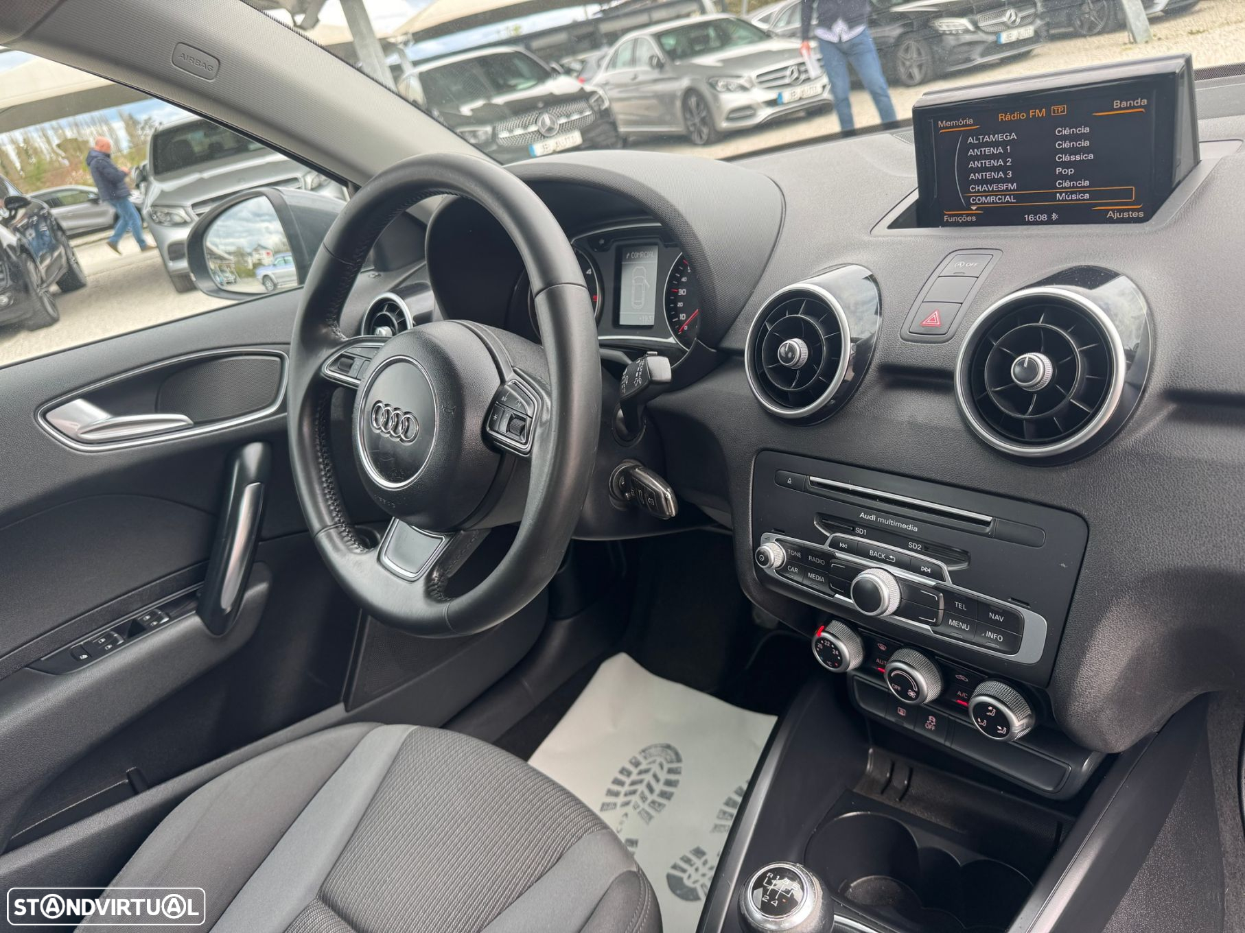 Audi A1 Sportback 1.4 TDI Sport - 10