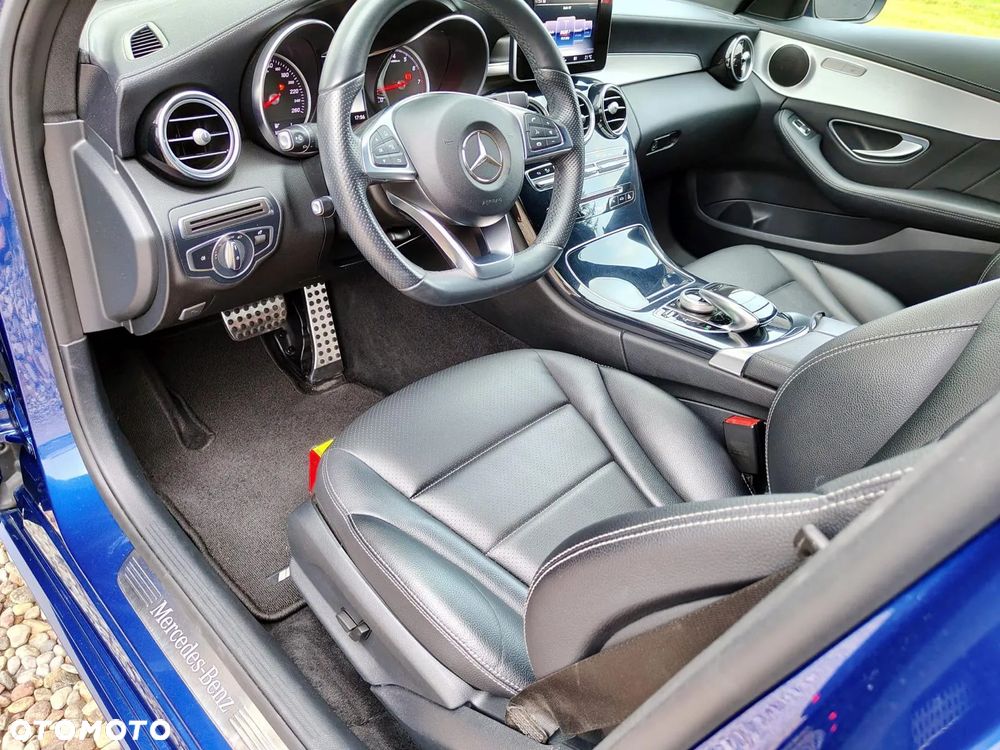Mercedes-Benz Klasa C 200 4-Matic 9G-TRONIC - 2