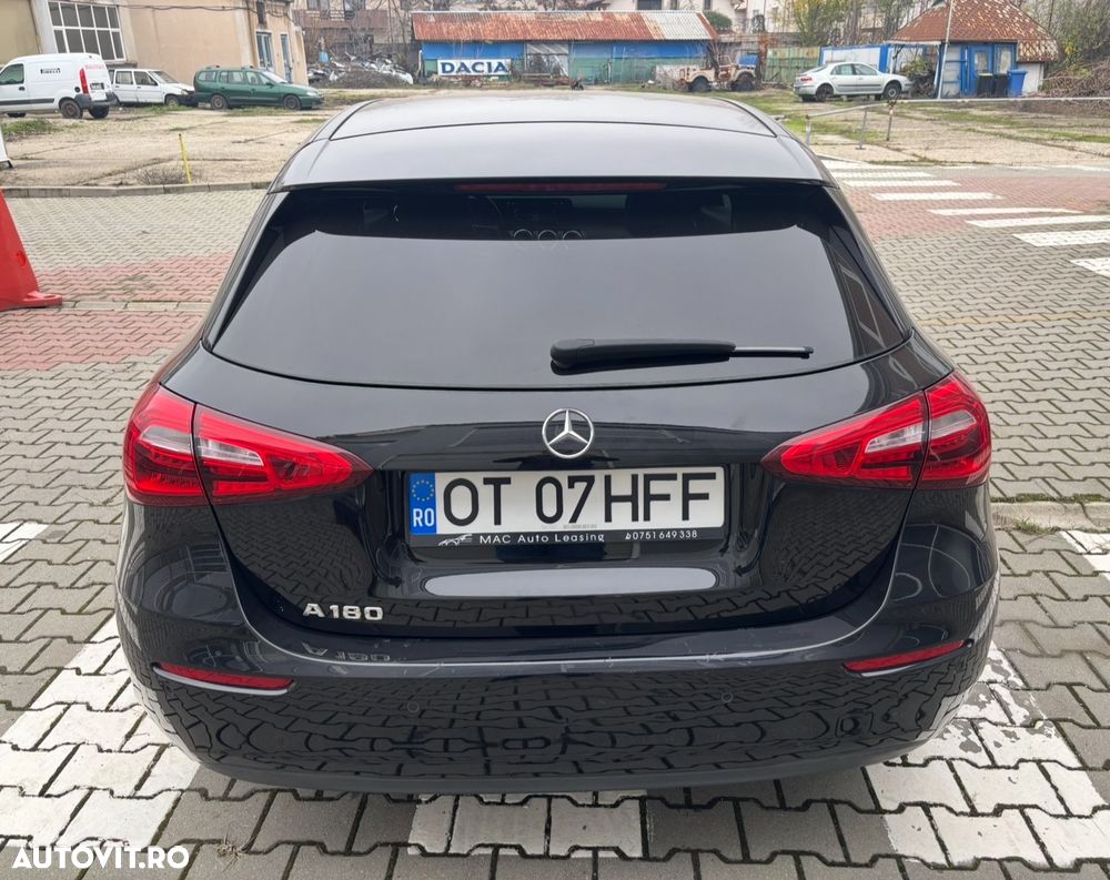 Mercedes-Benz A - 5