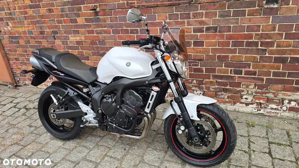 Yamaha FZ6 - 22