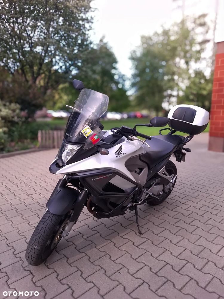 Honda VFR - 3