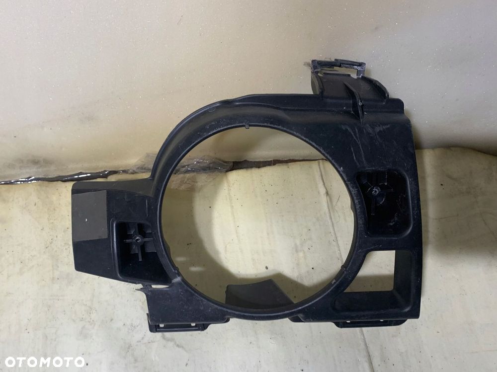 MOCOWANIE HALOGENU PRAWE 269208552R RENAULT TWINGO III - 1