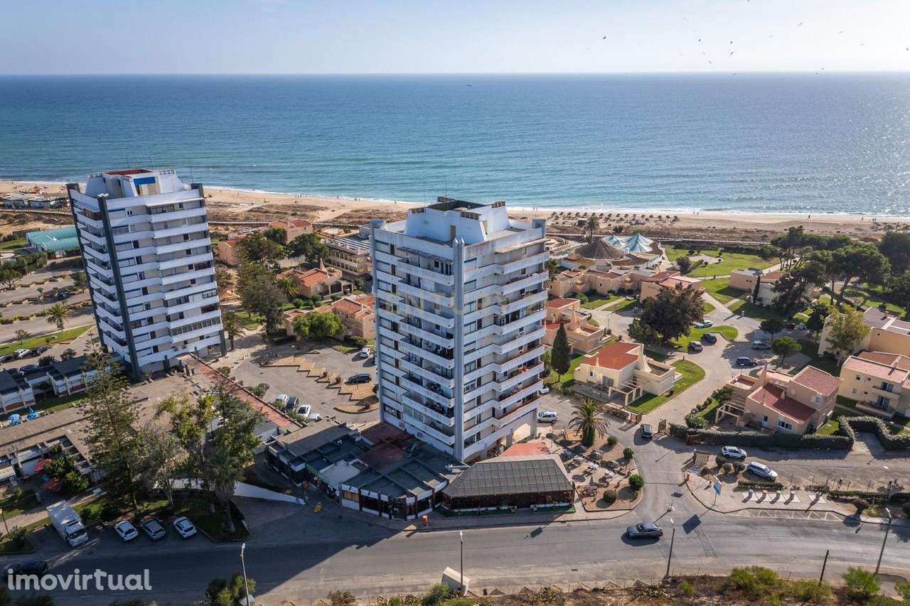 T2 COM VISTA MAR NA TORRALTA- ALVOR - Grande imagem: 2/29