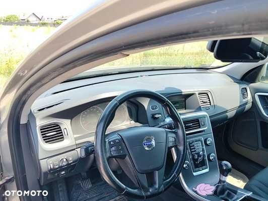 Volvo S60 - 5