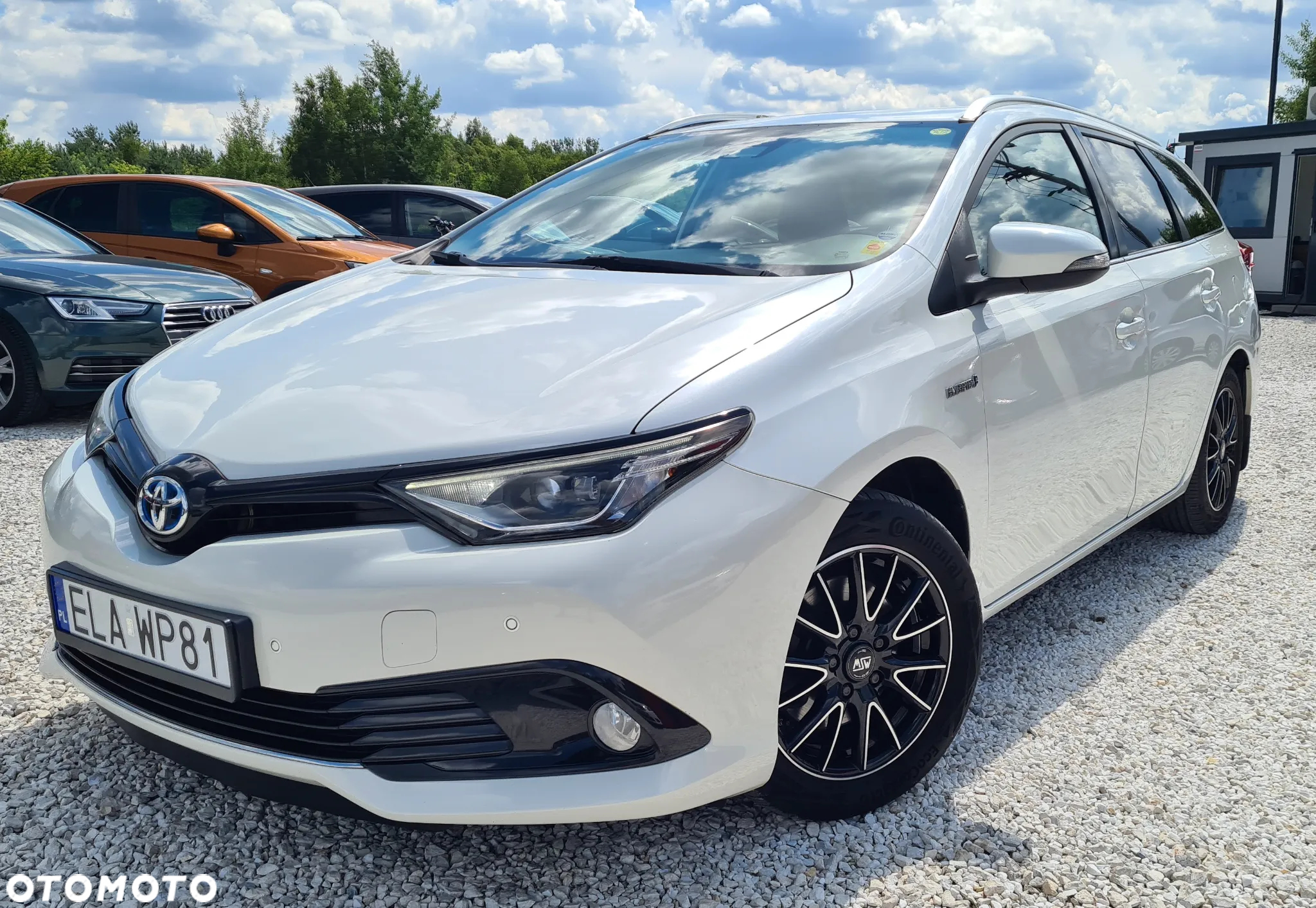 Toyota Auris - 10