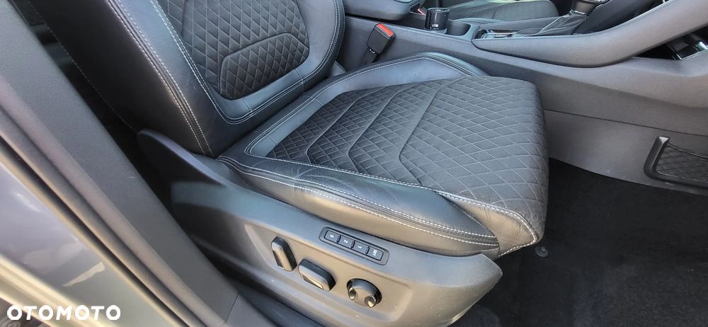 Skoda Kodiaq 2.0 TDI 4x4 DSG Sportline - 20