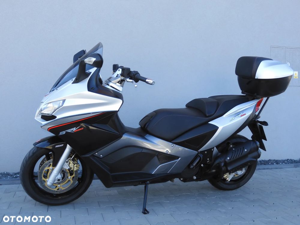 Aprilia SRV 850 - 21