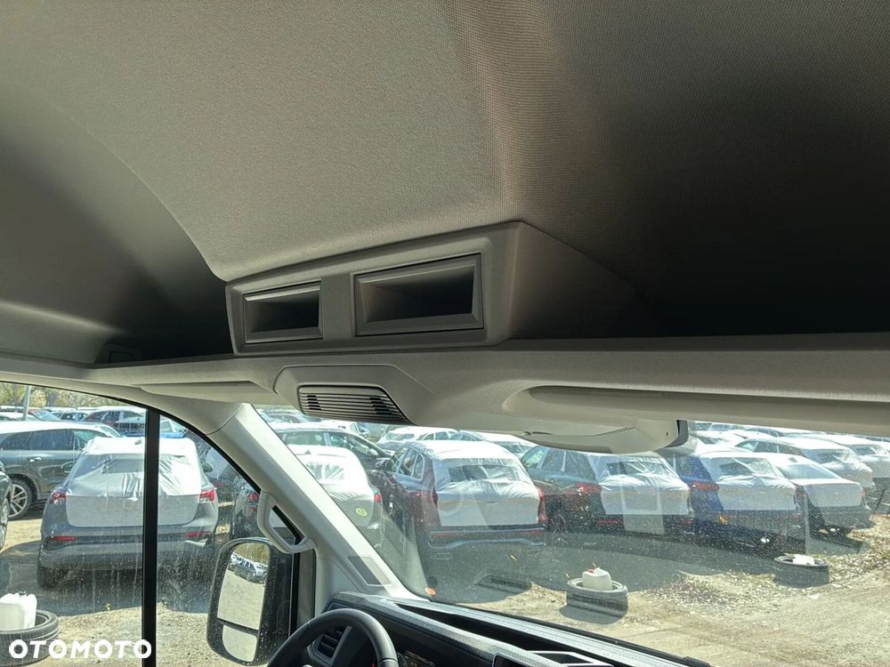 Volkswagen Crafter 35 Furgon AUTOMAT/L3H3, 2.0TDI 140 KM, Wysoki dach, r.o. 3640 - 38