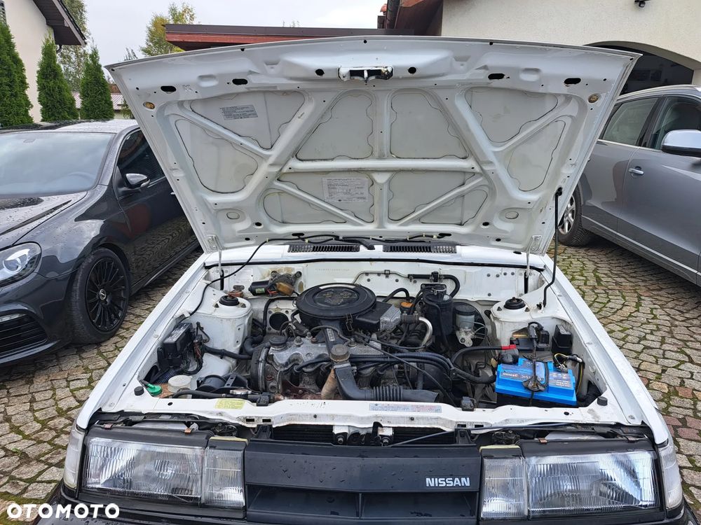 Nissan Sunny - 8