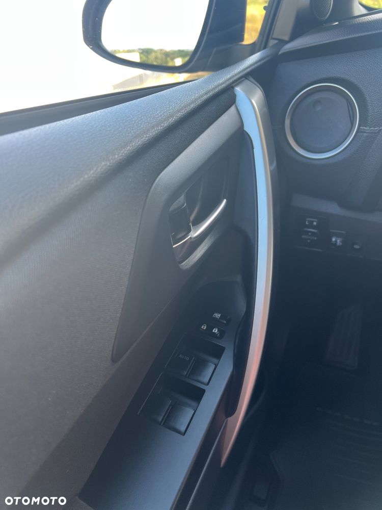 Toyota Auris - 27