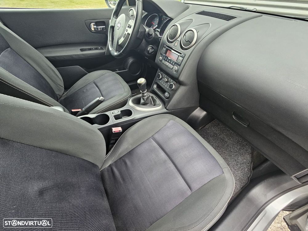 Nissan Qashqai 1.5 dCi Acenta Connect - 26