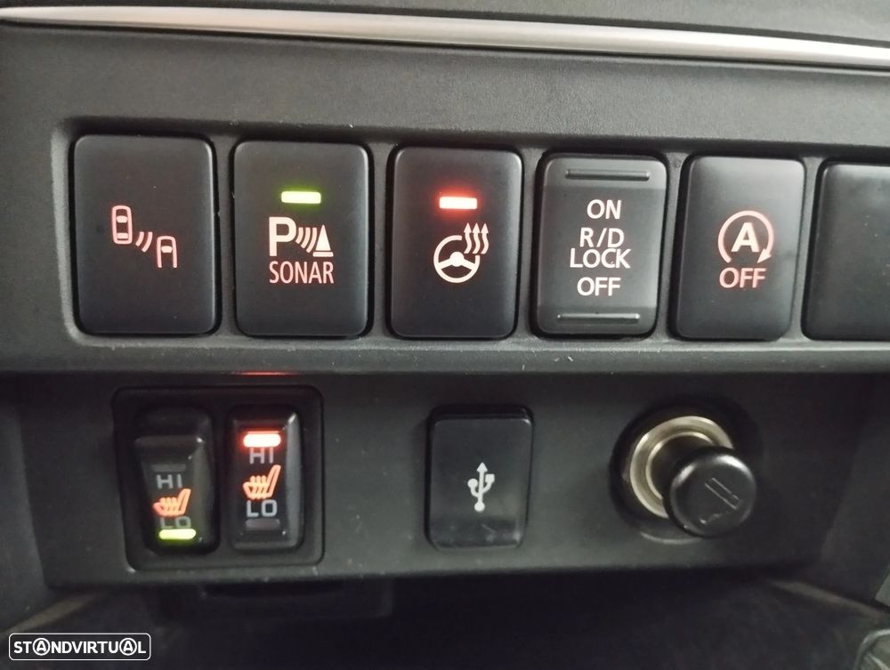 Mitsubishi L200 2.3 DI-D Strakar CD Intense AT 4WD - 35