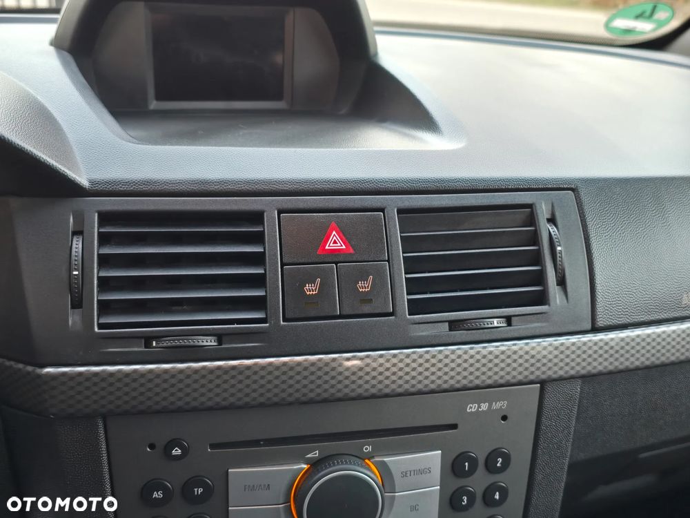 Opel Meriva 1.4 INNOVATION - 28