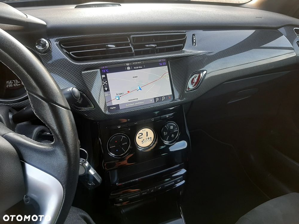 Citroën DS3 BlueHDi 100 SoChic - 19