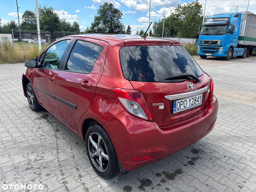Toyota Yaris 1.33 Luna - 3