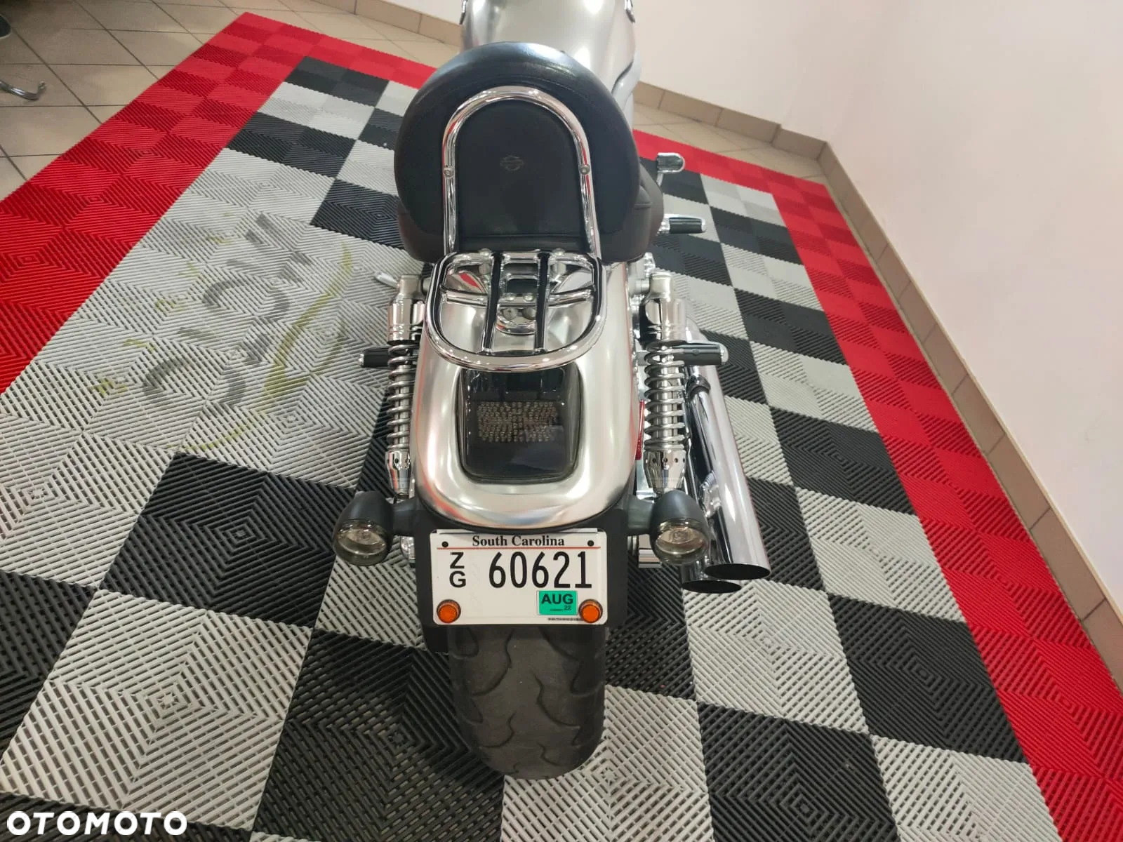 Harley-Davidson Softail V-Rod - 23