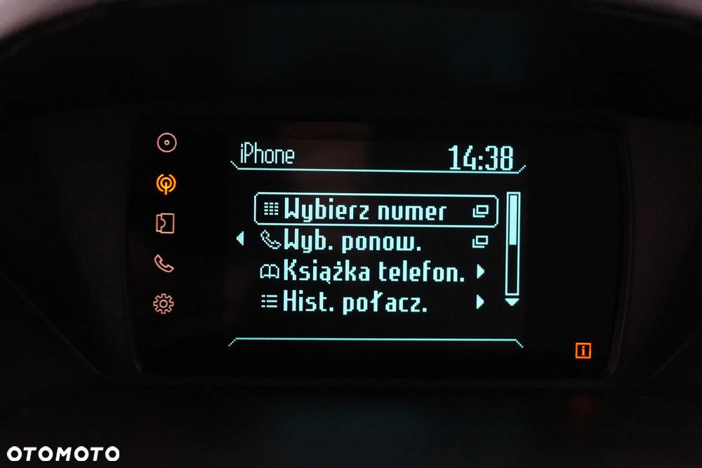 Ford Tourneo Courier 1.5 TDCi Titanium - 27