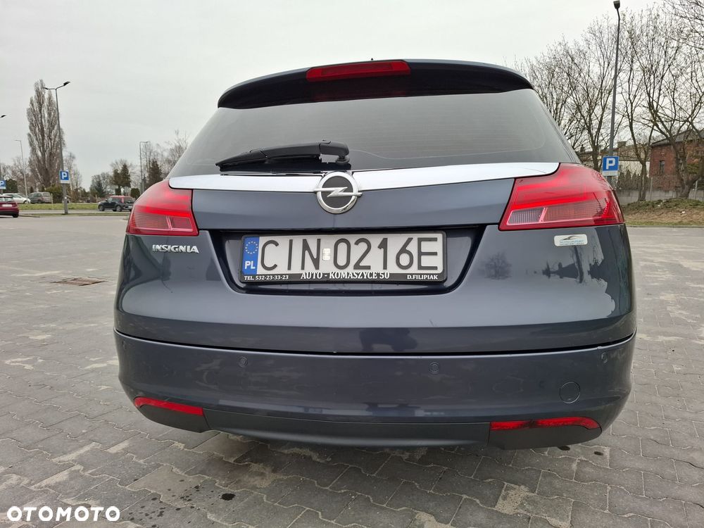 Opel Insignia 1.8 - 8