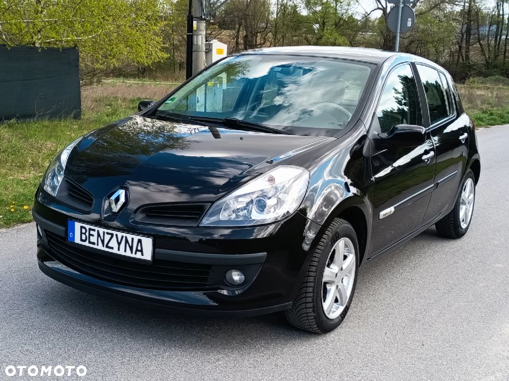 Renault Clio - 1