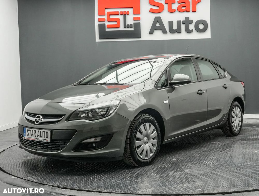 Opel Astra 1.4 Turbo ECOTEC Start/Stop Cosmo - 2