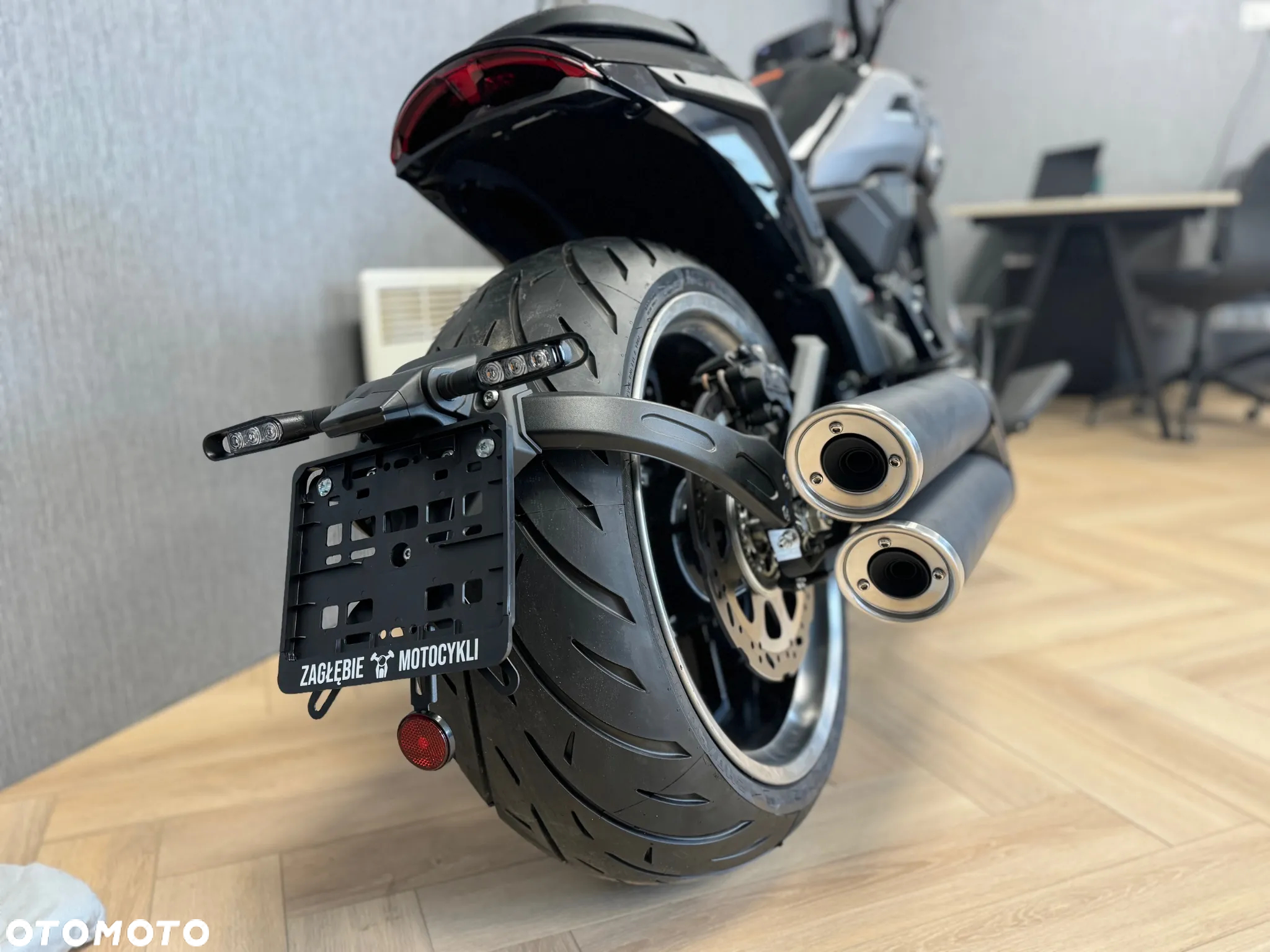 Morbidelli C1002V - 18